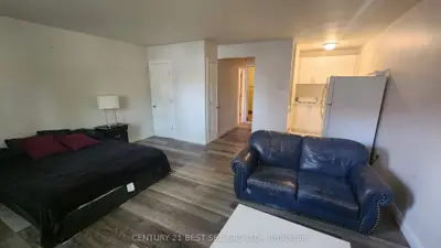 3-105 Twenty Fifth Street, Toronto W06, ON M8V 3P9