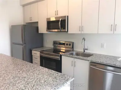 128 Grovewood Common 220, Oakville, ON L6H 0X3