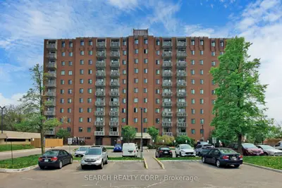 6720 Glen Erin Drive 209, Mississauga, ON L5N 3K8