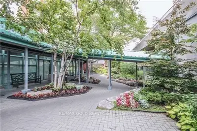 4185 Shipp Drive #2113, Mississauga, ON L4Z 2Y8