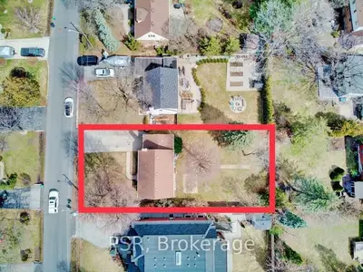 1166 Greening Avenue, Mississauga, ON L4Y 1H5