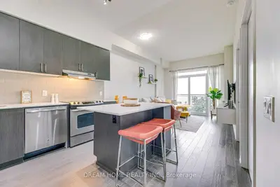2560 Eglinton Avenue W 1608, Mississauga, ON L5M 0Y3