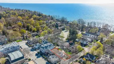 71 Reynolds Street, Oakville, ON L6J 3K1