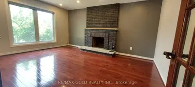 5657 Turney Drive, Mississauga, ON L5M 1A1