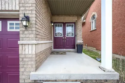 4 Meadowlark Drive, Halton Hills, ON L7G 6N2