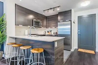 5033 Four Springs Avenue 116, Mississauga, ON L5R 0E4