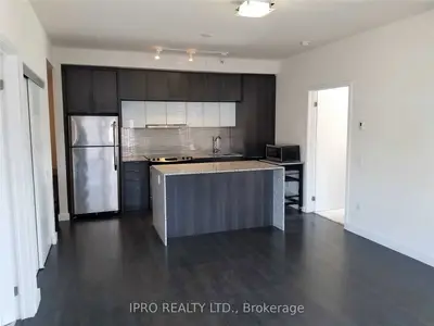 5025 Harvard Road 213, Mississauga, ON L5M 0W6