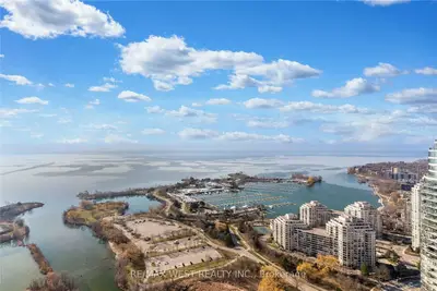 2200 Lakeshore Boulevard W Uph02, Toronto W06, ON M8V 1A4