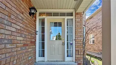 7504 Terragar Boulevard, Mississauga, ON L5N 8H6