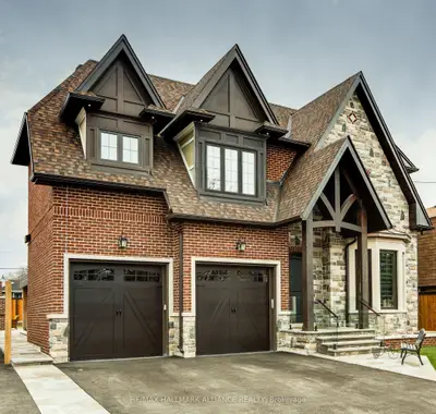 156 Church Street, Toronto W04, ON M9N 1N5