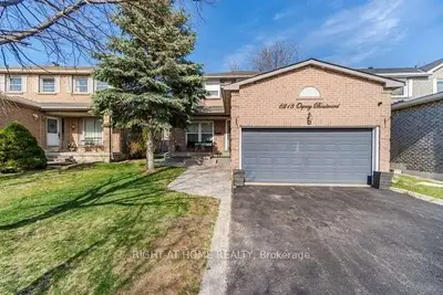 6213 Osprey Boulevard, Mississauga, ON L5N 5W3