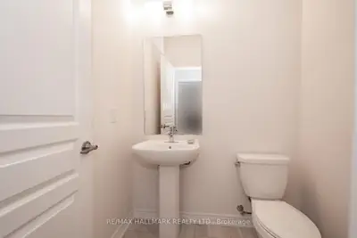 3094 Blackfriar Court E, Oakville, ON L6H 0R3
