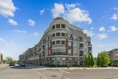 216 Oak Park Boulevard 302, Oakville, On L6h 7s8