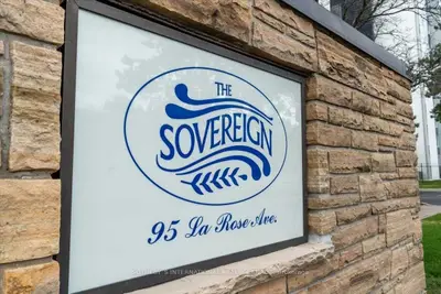 95 La Rose Avenue 606, Toronto W09, ON M4P 3T2