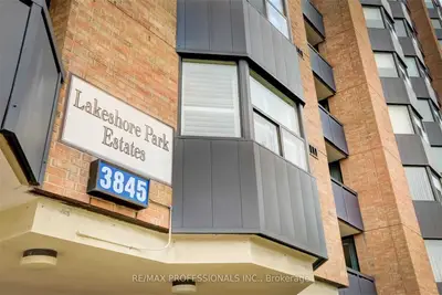 3845 Lake Shore Boulevard W 904, Toronto W06, ON M8W 4Y3