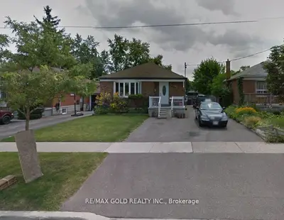 Detached in Toronto