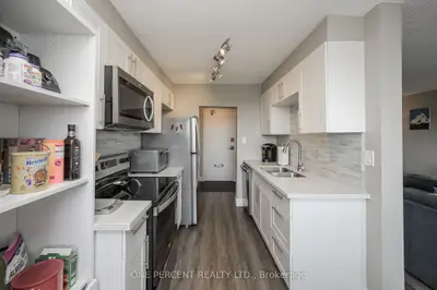 2411 New Street 609, Burlington, ON L7R 1K2