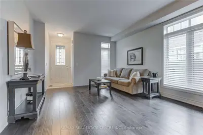 551 TERRACE Way, Oakville, ON L6M 4K6