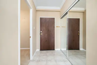 24 Chapel Street 303, Halton Hills, ON L7G 6A7