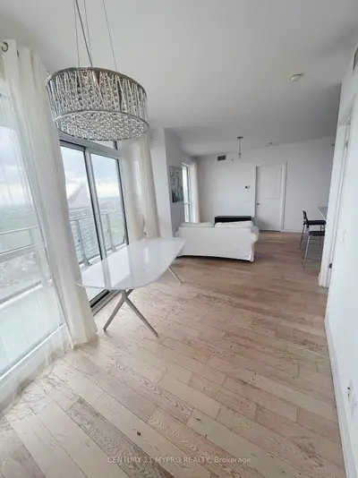 2212 Lake Shore Boulevard W 3603, Toronto W06, ON M8V 1A4