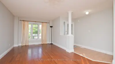 7190 Lowville Heights, Mississauga, ON L5N 8M2