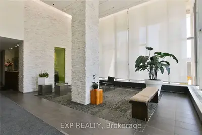 365 Prince Of Wales Drive 904, Mississauga, ON L5B 0A1