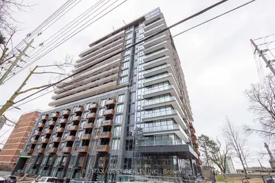 21 Park Street E 1209, Mississauga, ON L5G 1L7