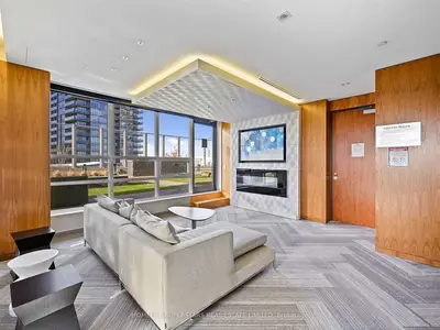 36 Park Lawn Road 2106, Toronto W06, ON M8Y 3H8