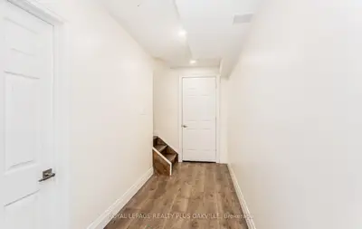 #Bsmnt 3083 Streamwood Passage, Oakville, ON, L6H 0S8