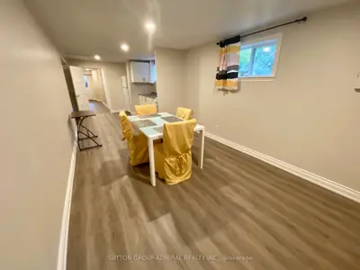 2013 Carrera Lane, Mississauga, ON L5J 1C6