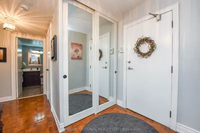 1333 Bloor Street 105, Mississauga, ON L4Y 3T6
