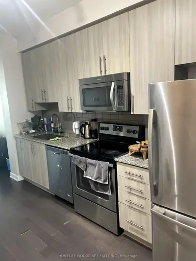 4099 Brickstone Mews 2102, Mississauga, ON L5B 0G2