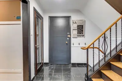 160 Carsbrooke Road 18, Toronto W08, ON M9C 1G9