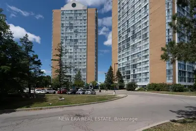 25 Trailwood Drive 1402, Mississauga, ON L4Z 3K9
