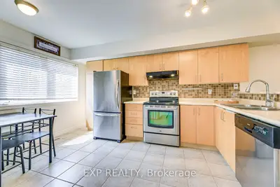 1751 Lampman Avenue 10, Burlington, ON L7L 6W2