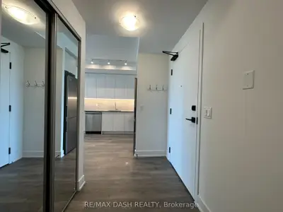 2485 Taunton Road E 621, Oakville, ON L6H 0G3