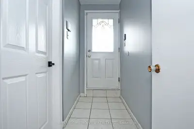 4120 Clevedon Drive, Mississauga, ON L4Z 1J5