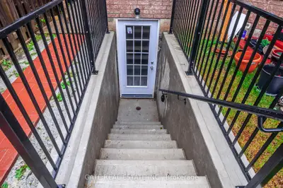3803 Laurenclaire Drive, Mississauga, On L5n 7g8