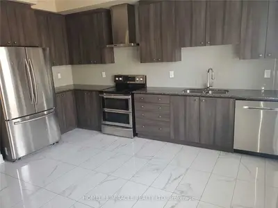 1144 Beachcomber Road, Mississauga, ON L5G 0B5