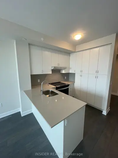 3200 William Coltson Avenue 510, Oakville, ON L6H 7W6