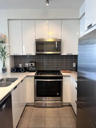 5033 Four Springs Avenue E 1120, Mississauga, ON L5R 0E4