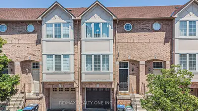 80 Acorn Place 119, Mississauga, ON L4Z 3S7