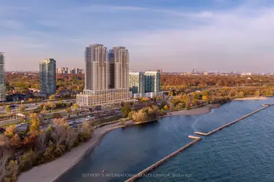 1926 Lake Shore Boulevard W 2712, Toronto W01, On M6s 1a1