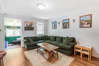 23-21 Church Street W, Halton Hills, ON L7J 1K1
