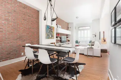 9 Elm Grove Avenue Upper, Toronto W01, ON M6K 2H9