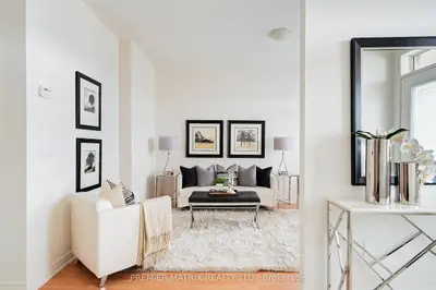 535 Dundas Street E, Oakville, ON L6H 3P6