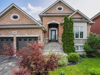 2385 Eighth Line N Line N, Oakville, ON L6H 7L7