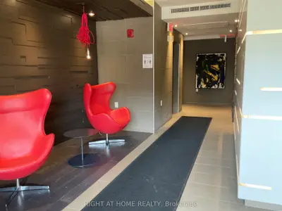 5035 Harvard Road 111, Mississauga, ON L5M 0W7