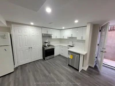 1107 Thoresby Drive, Oakville, ON L6J 7M6