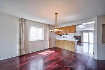 5512 Prosper Court, Mississauga, ON L5V 2E5